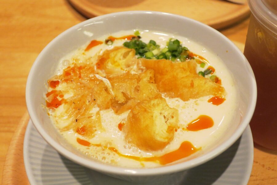 鹹豆漿　シェントウジャン